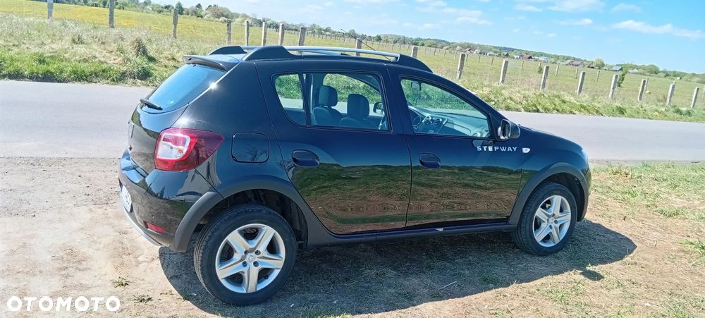 Dacia Sandero Stepway 1.5 dCi - 4