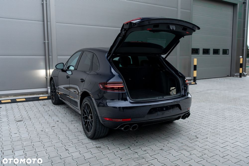 Porsche Macan GTS PDK - 14