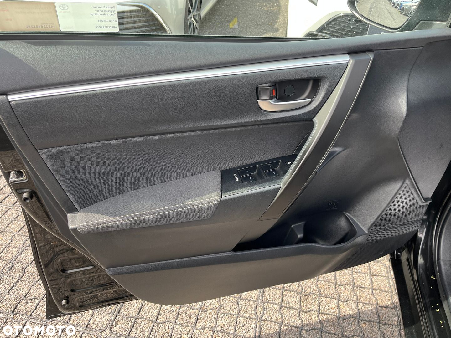 Toyota Corolla 1.6 Classic Plus - 22