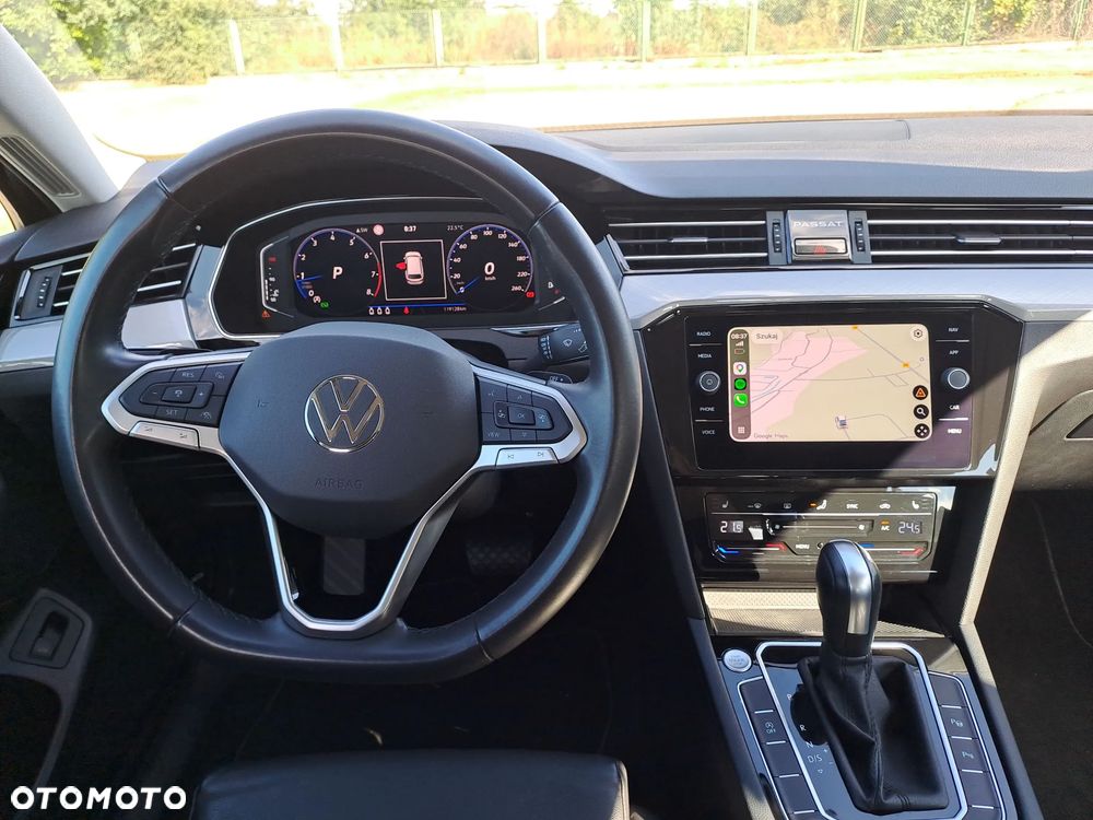 Volkswagen Passat 2.0 TSI Business DSG - 9