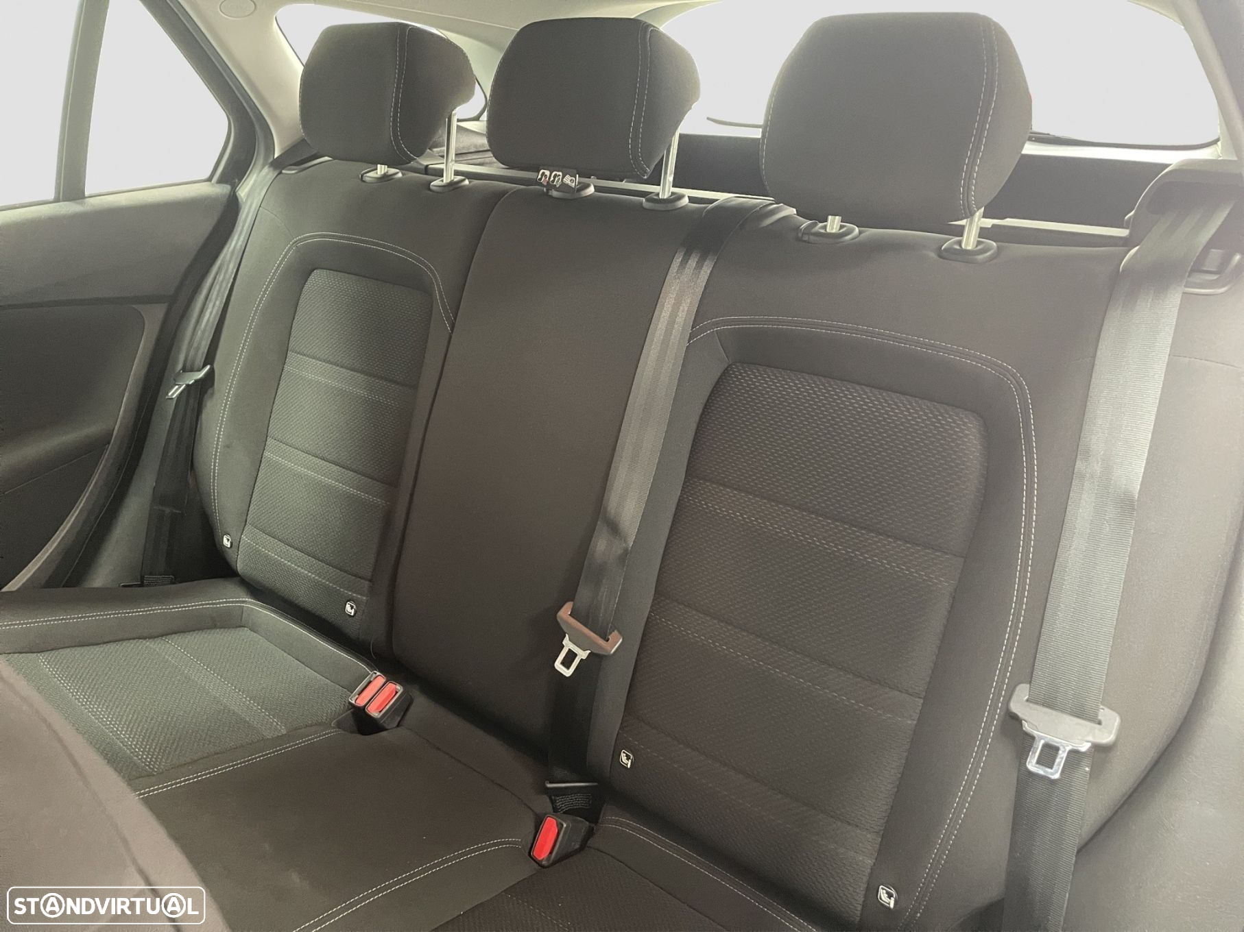 Fiat Tipo Station Wagon 1.3 M-Jet Lounge - 11