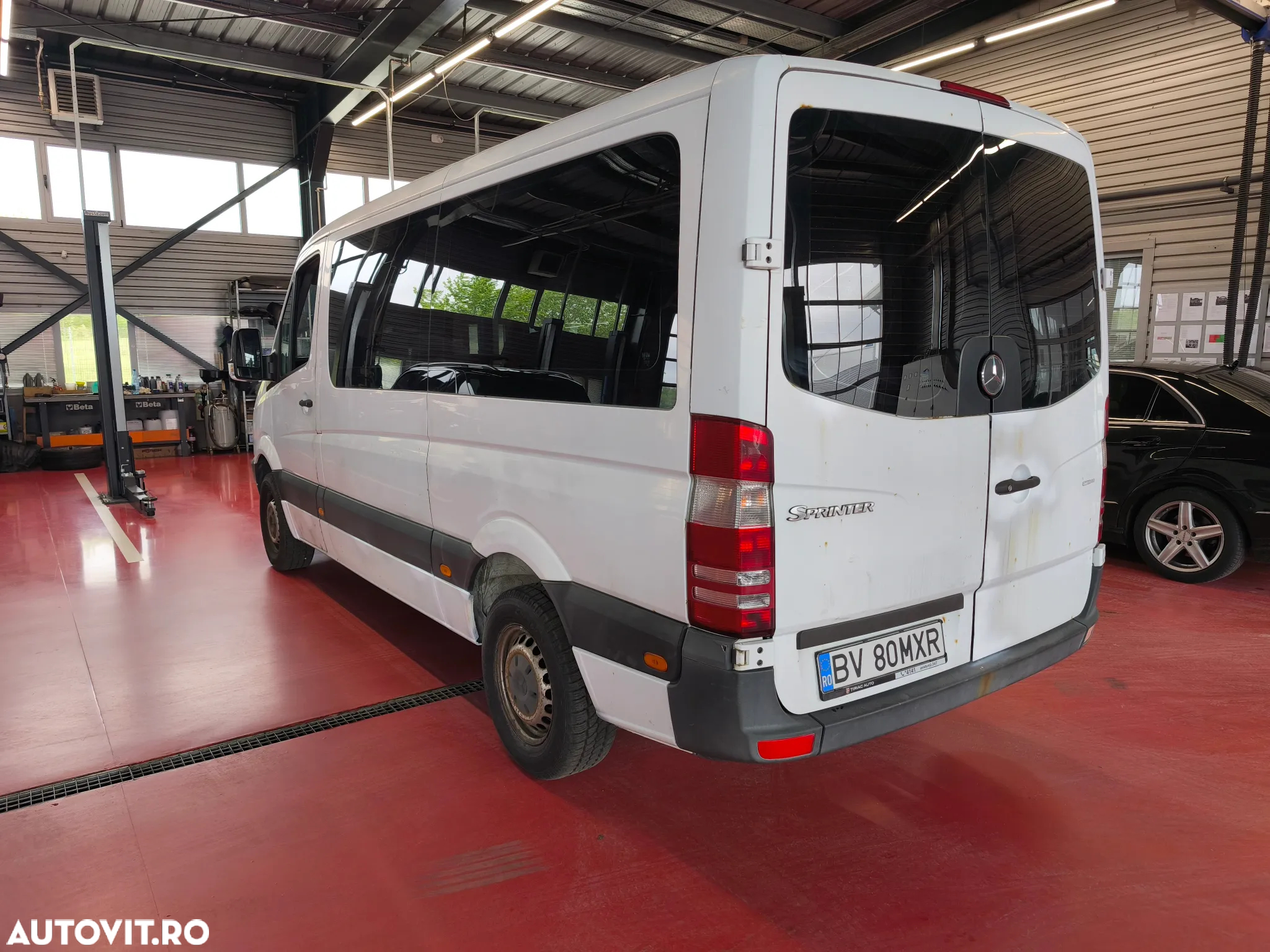 Mercedes-Benz Sprinter - 7