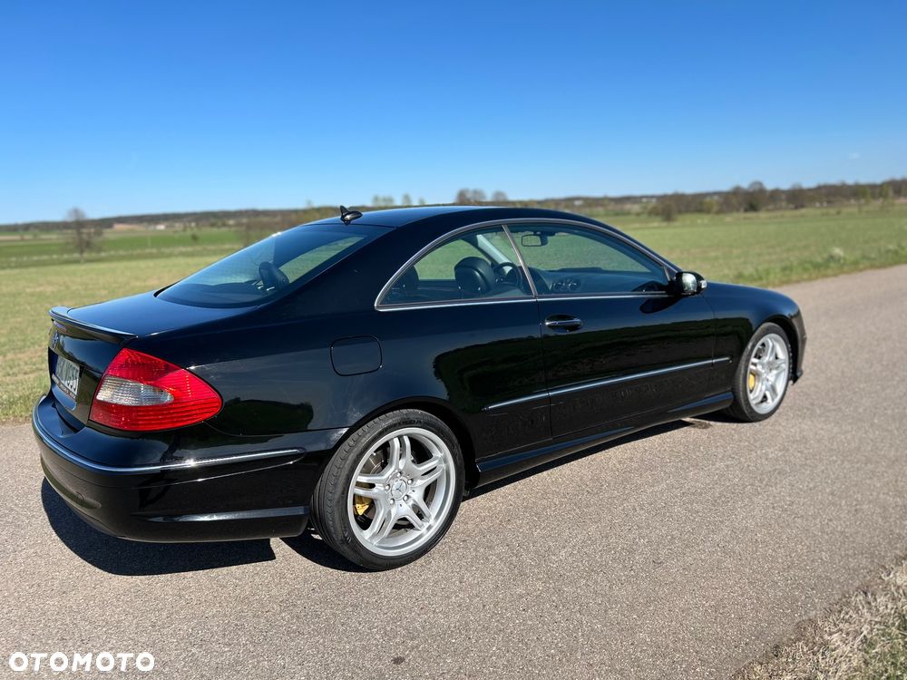 Mercedes-Benz CLK - 4