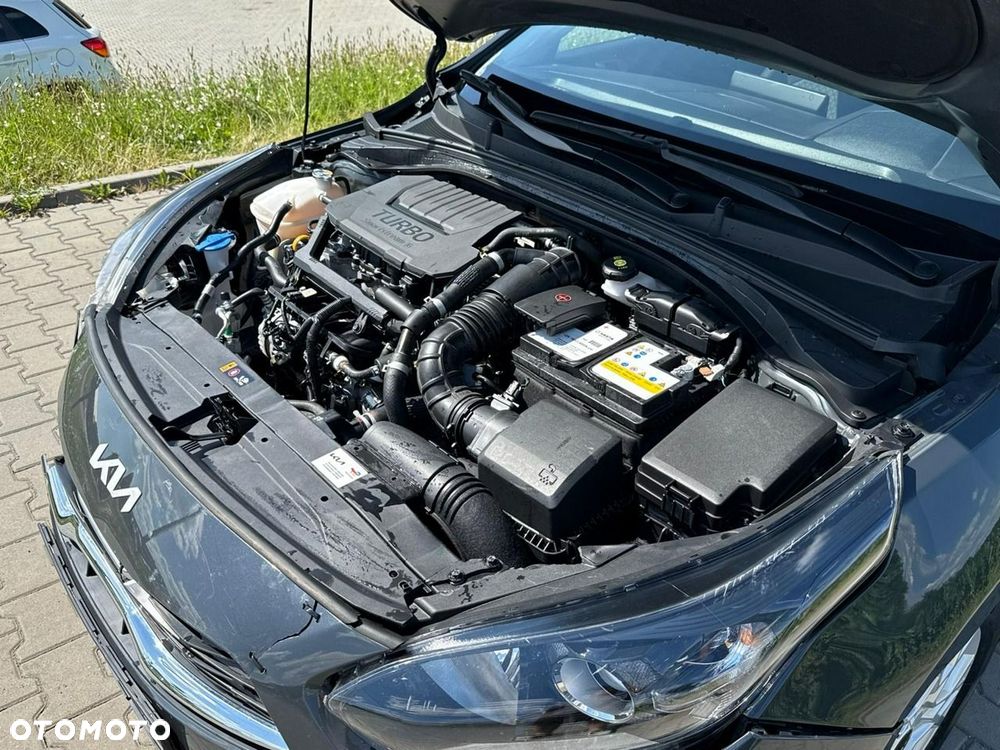 Kia Ceed 1.5 T-GDI Business Line - 9