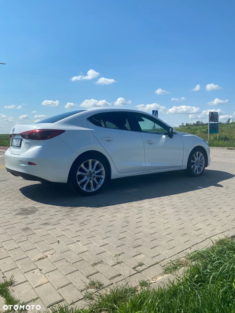 Mazda 3 - 9