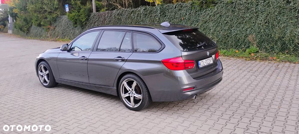 BMW Seria 3 318d Sport Line - 4