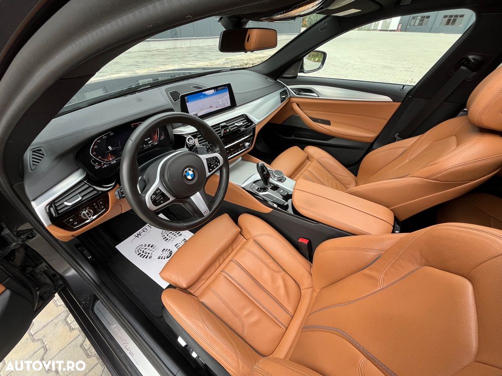 BMW Seria 5 520d xDrive Touring Aut. Luxury Line - 36