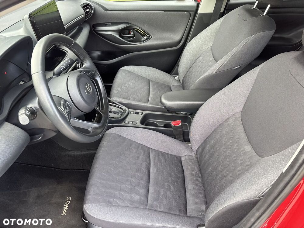 Toyota Yaris Hybrid 1.5 Style - 12