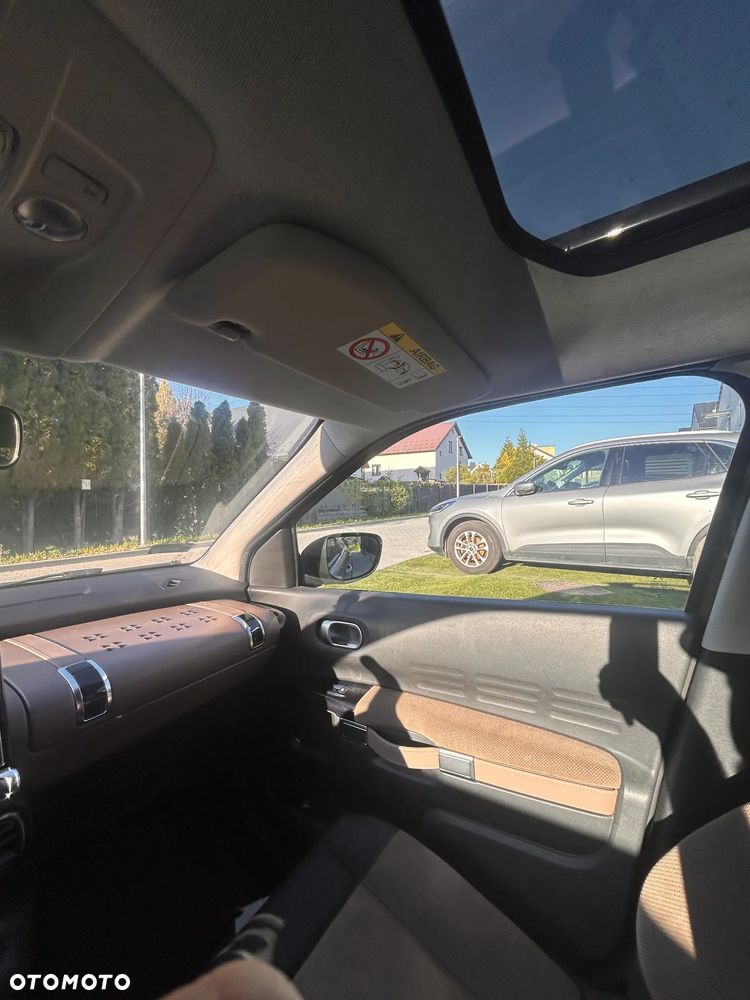 Citroën C4 Cactus 1.2 PureTech Shine Edition S&S - 14