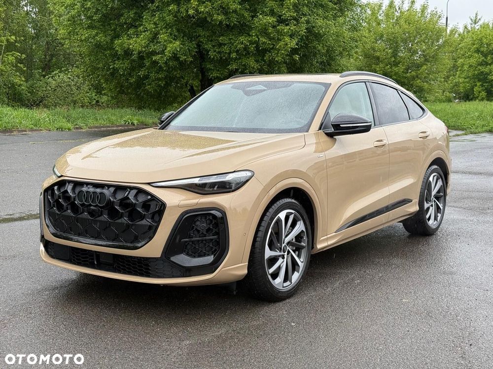 Audi Q5 Sportback - 2