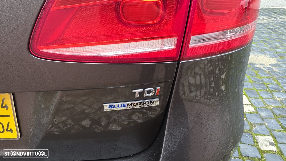 VW Passat Variant 1.6 TDI BlueMotion Comfortline - 6