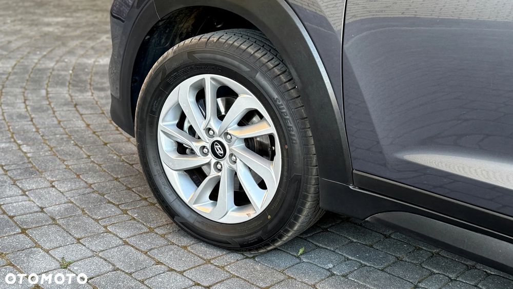 Hyundai Tucson blue 1.7 CRDi 2WD Passion - 14