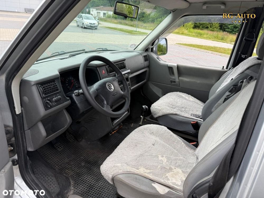 Volkswagen Transporter - 27