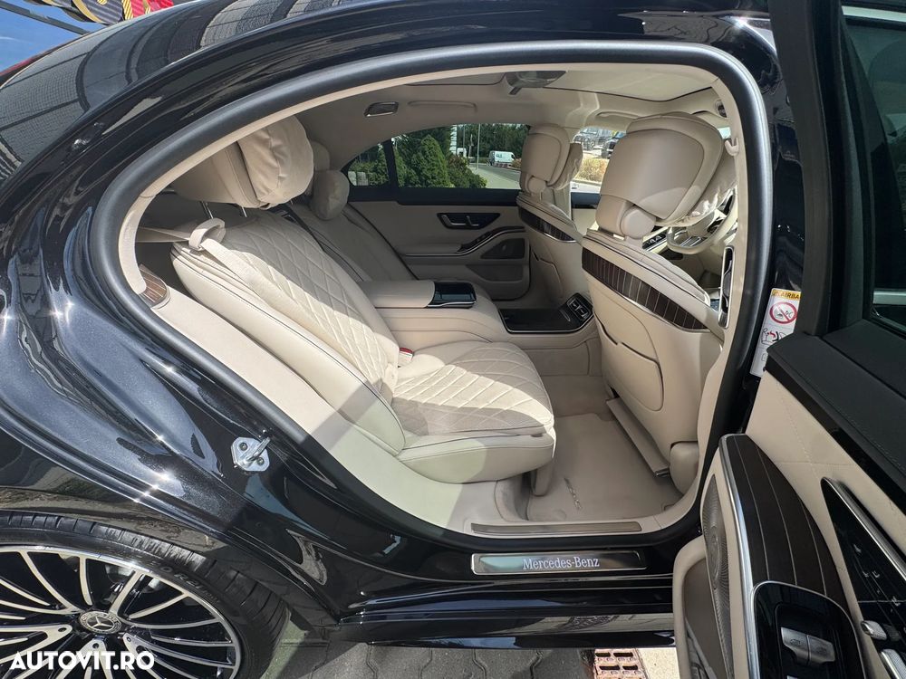 Mercedes-Benz S - 8