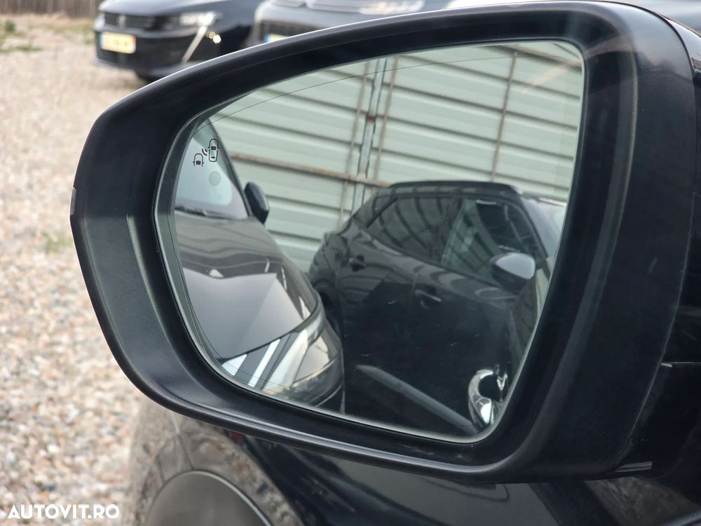 DS Automobiles DS 7 Crossback Crossback 4x4 LOUVRE - 29