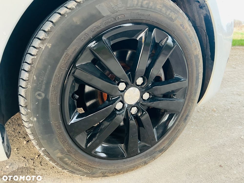 Peugeot 308 1.6 BlueHDi Business Line S&S - 11