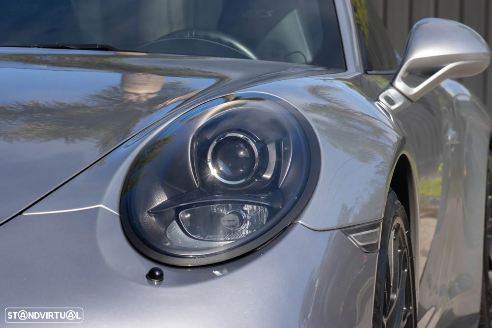 Porsche 911 (991) Carrera 4 GTS PDK - 8