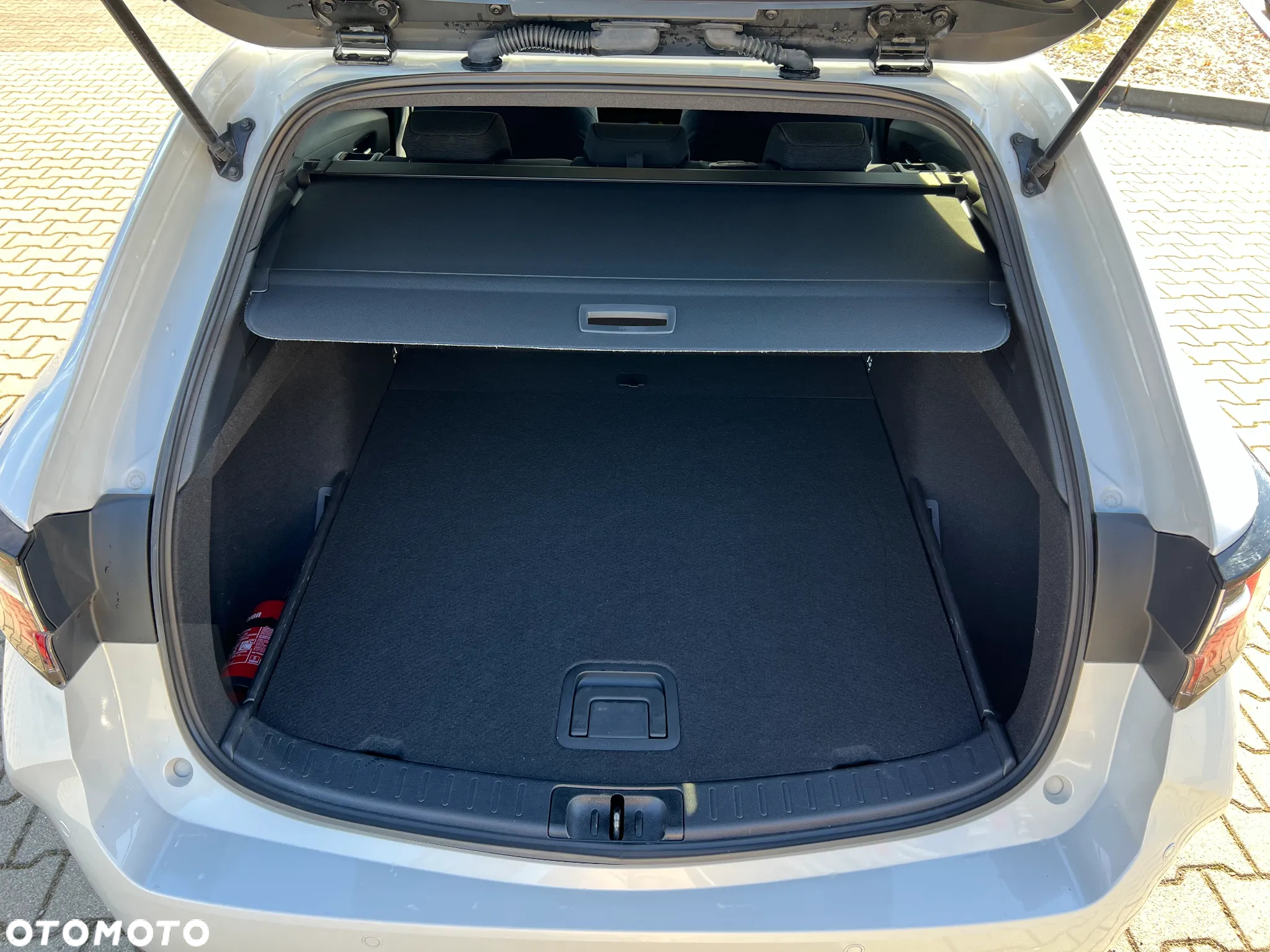 Suzuki Swace 1.8 Hybrid Elegance CVT - 18