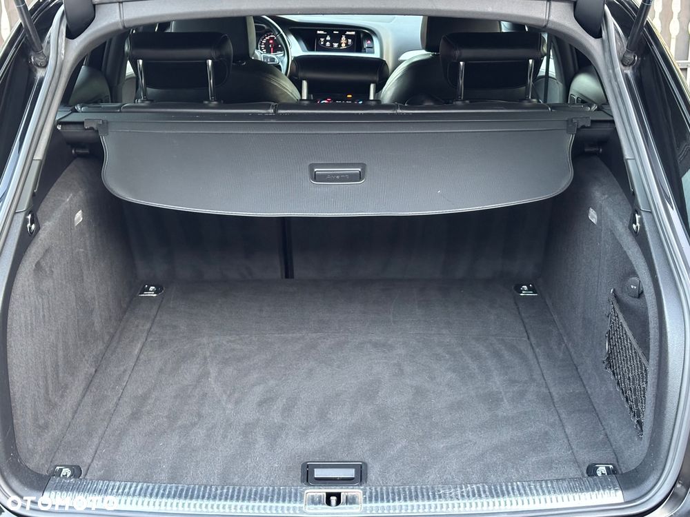 Audi A4 Avant 2.0 TDI quattro sport - 33
