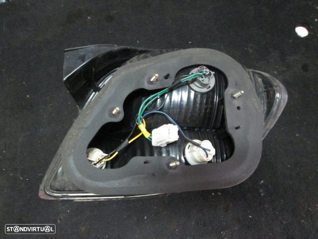 Farol Tras REF0793 HYUNDAI COUPE 2002 3P ESQ - 3
