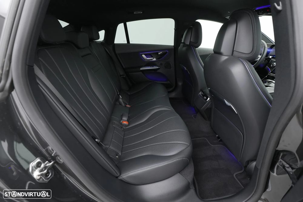 Mercedes-Benz EQE 300 Electric Art - 30