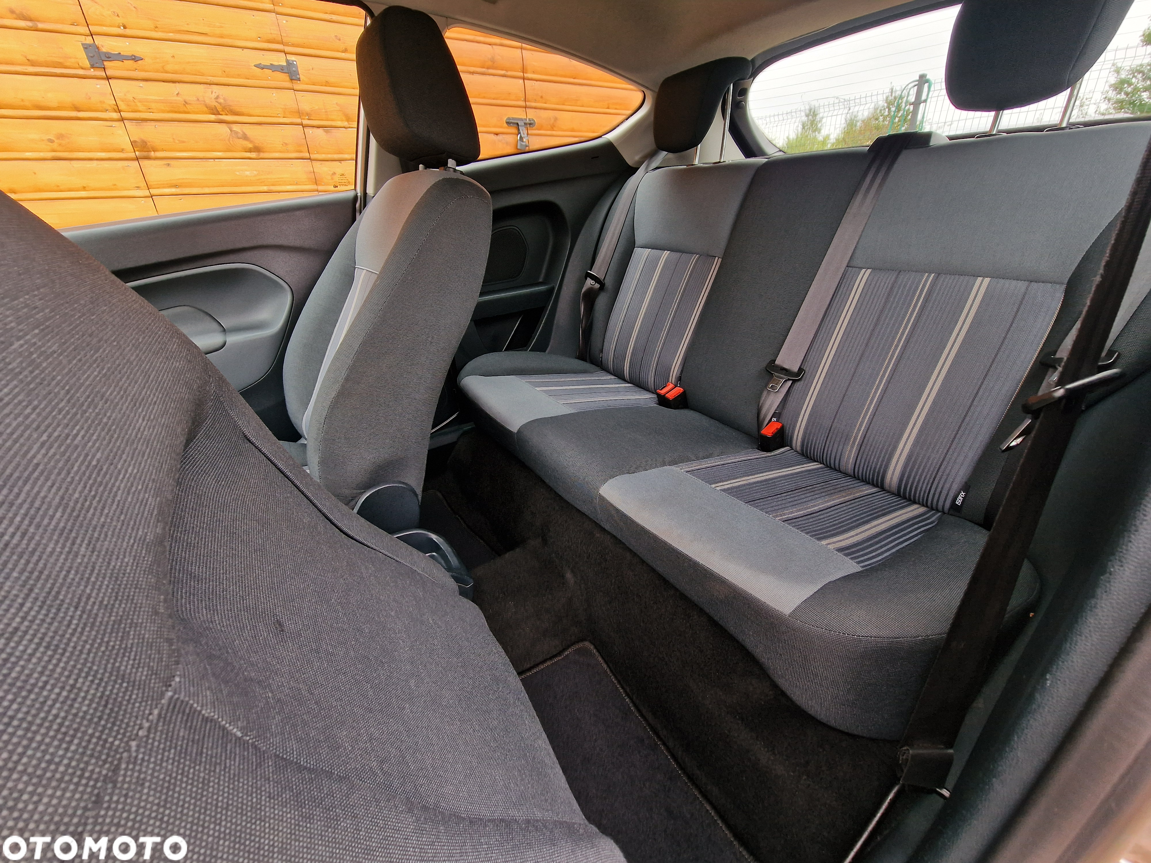 Ford Fiesta 1.25 Silver X - 18