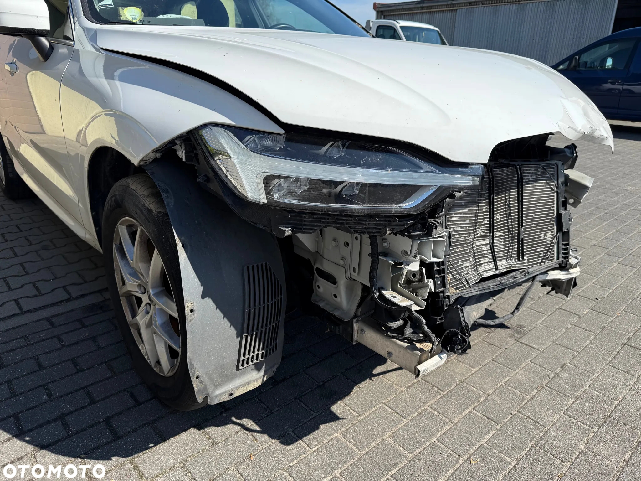 Volvo XC 60 D3 Momentum Pro - 8