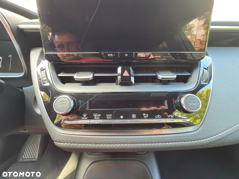 Toyota Corolla 1.8 Hybrid GR Sport Dynamic - 6