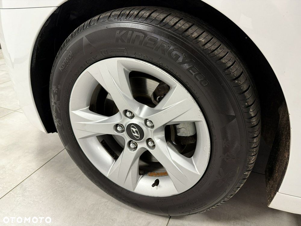 Hyundai i40 - 9