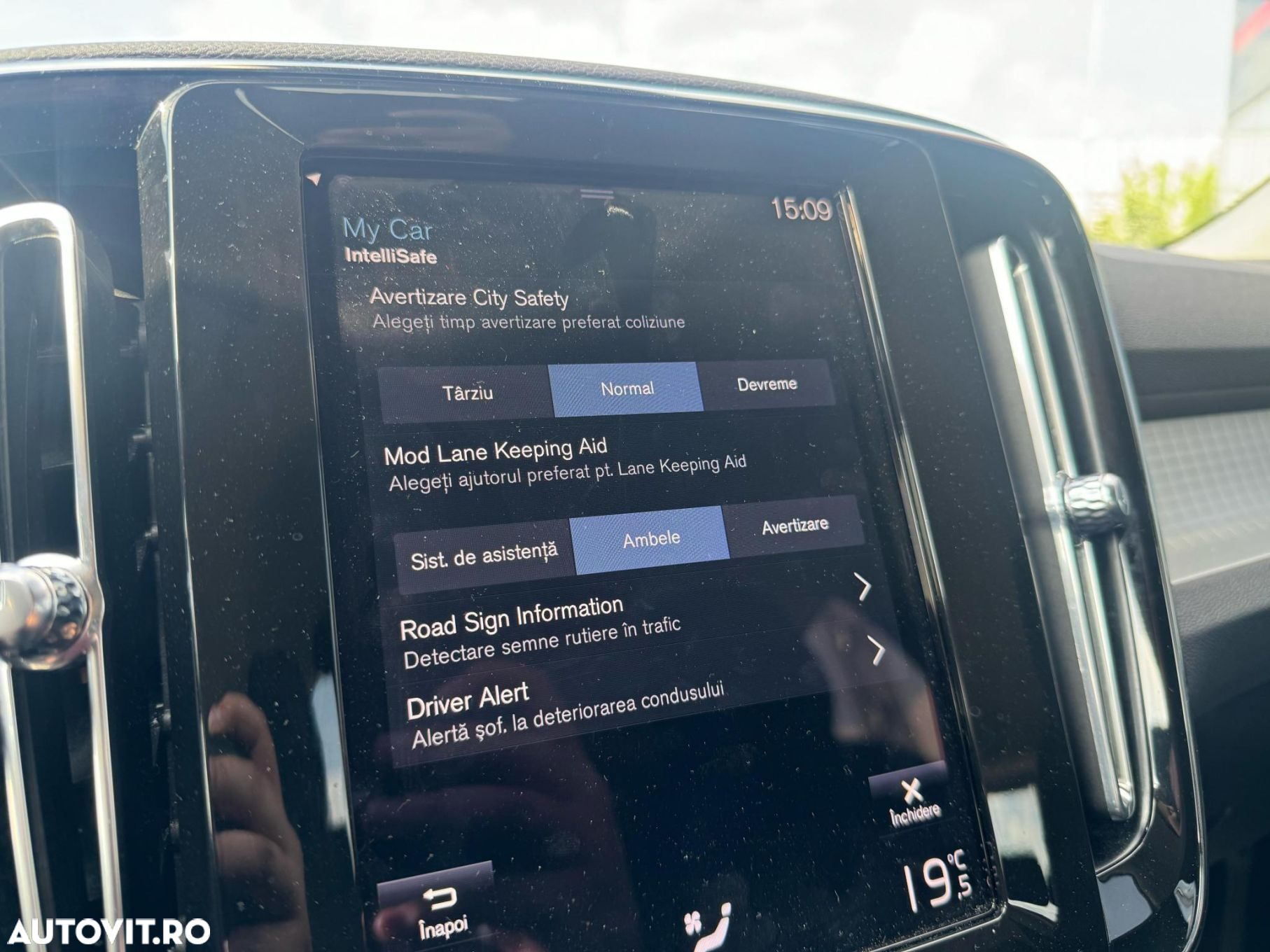 Volvo XC 40 Recharge T5 Twin Engine AT7 Inscription - 23