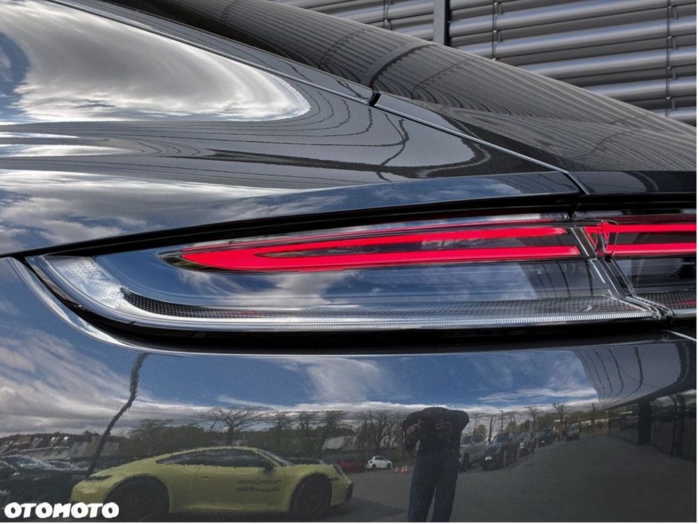 Porsche Panamera 4 E-Hybrid Platinum Edition - 23