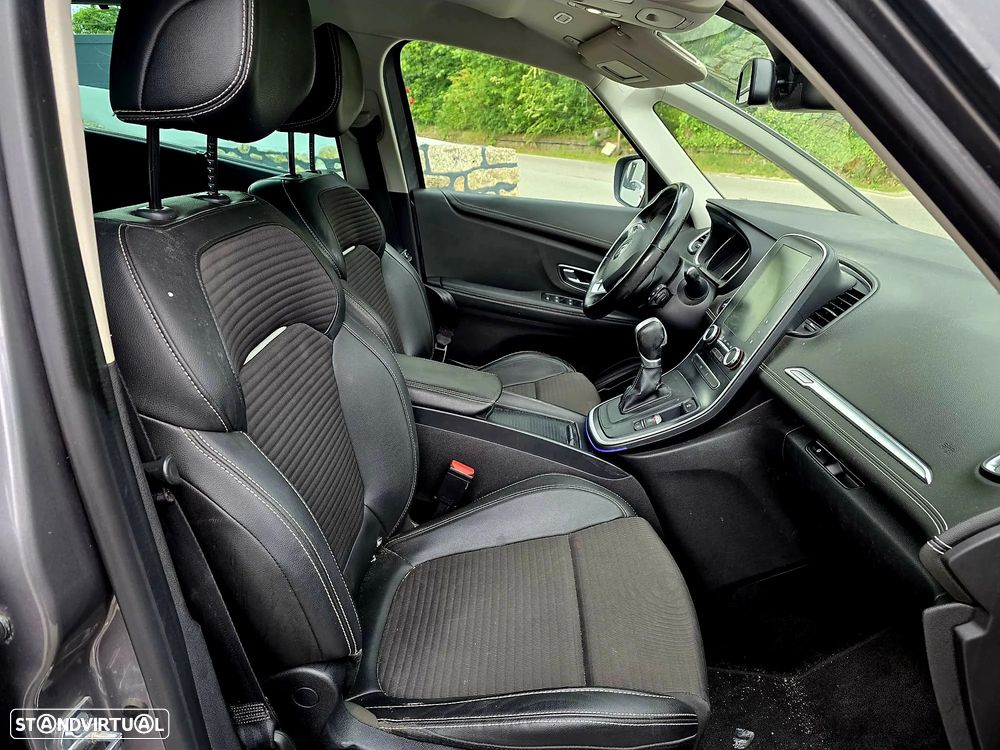 Renault Grand Scénic 1.5 dCi Luxe 7L EDC - 6