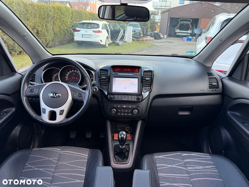 Kia Venga 1.4 CVVT Titanium Collection - 16