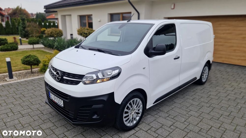 Opel Vivaro - 1