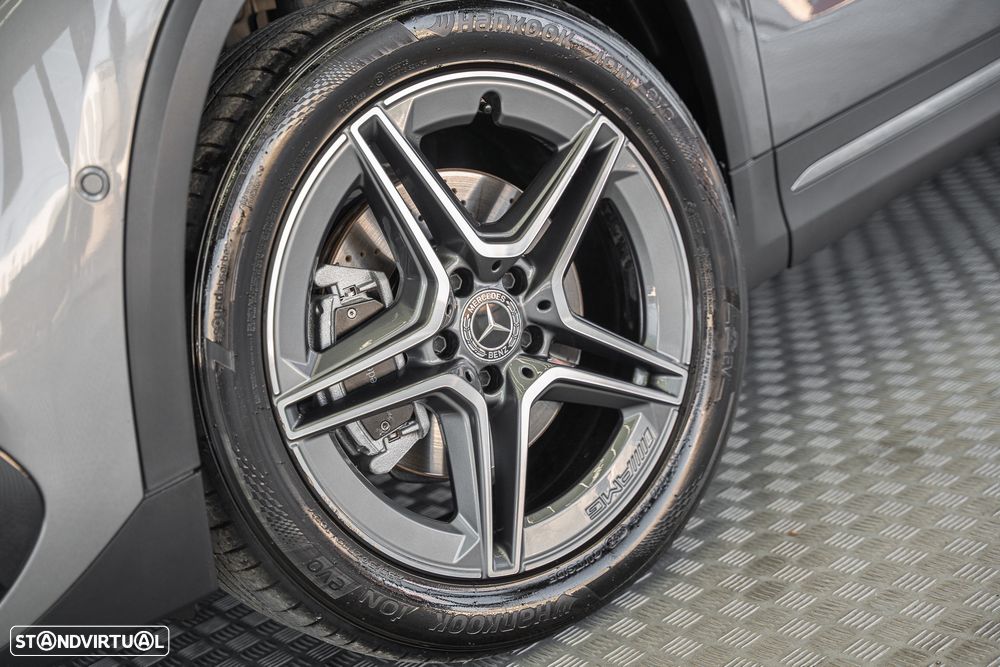 Mercedes-Benz GLA 250 e 8G-DCT AMG Line - 37