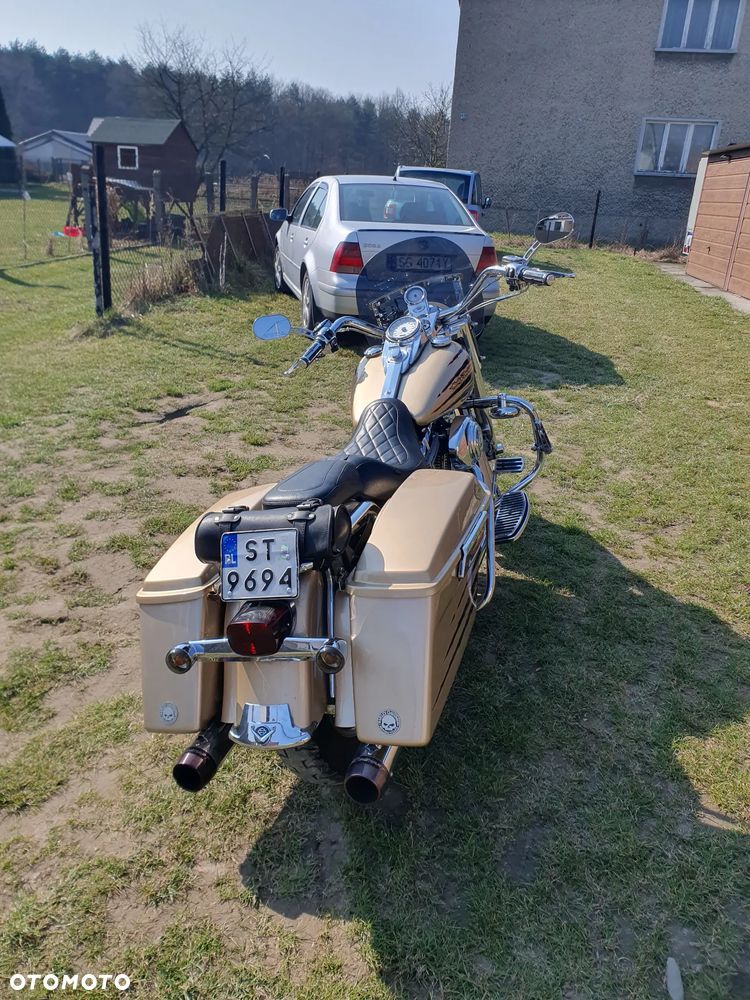 Harley-Davidson Touring Road King - 3