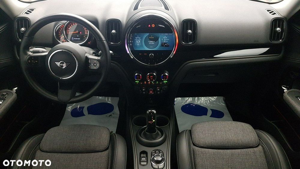 MINI Countryman - 14