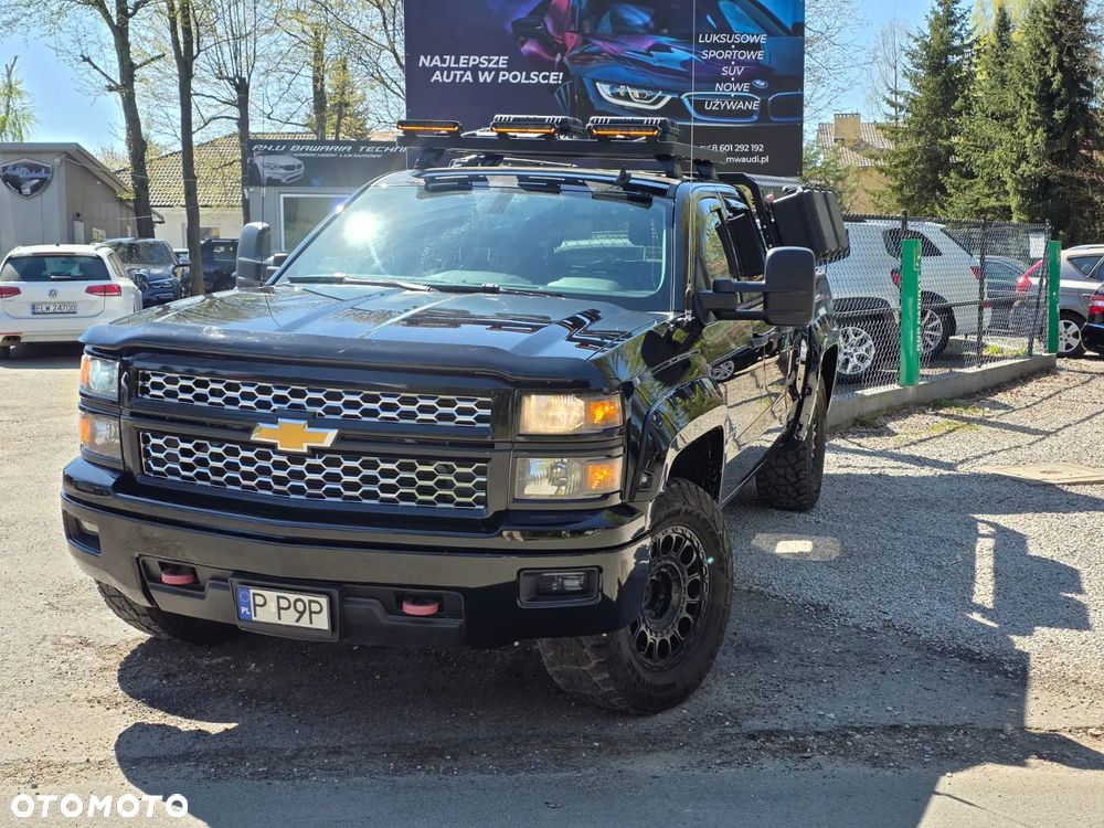 Chevrolet Silverado - 2