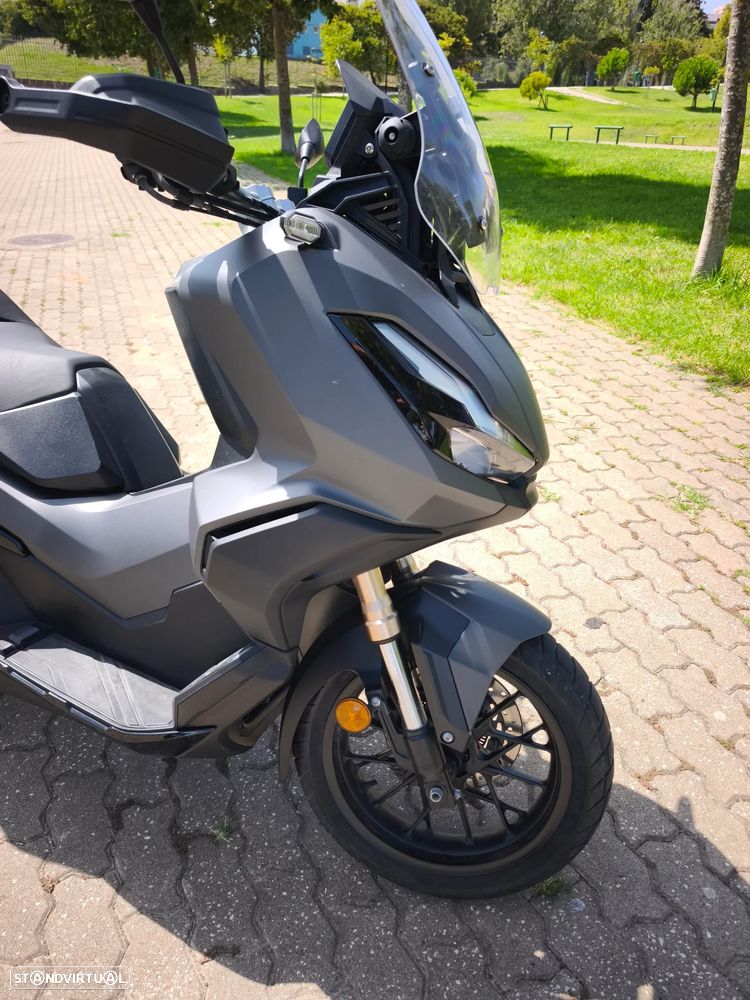 Honda ADV 350 - 2
