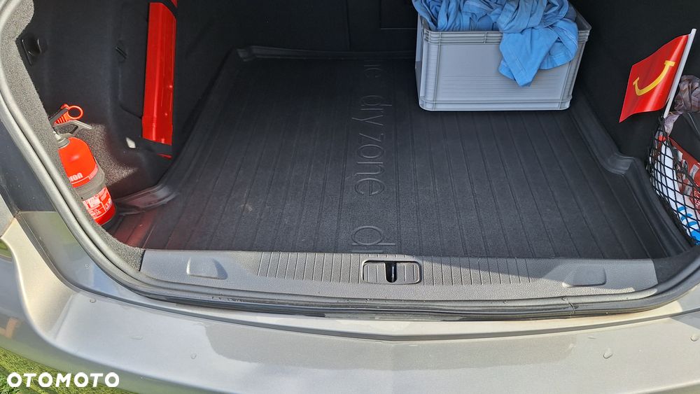 Opel Astra 1.4 T Executive EU6 - 10