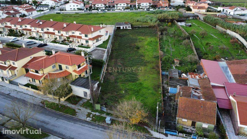 TERRENO URBANIZAVEL - Grande imagem: 2/7