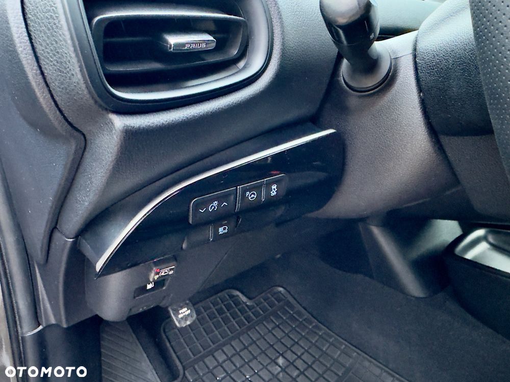 Toyota Prius 1.8 Hybrid Prestige - 20