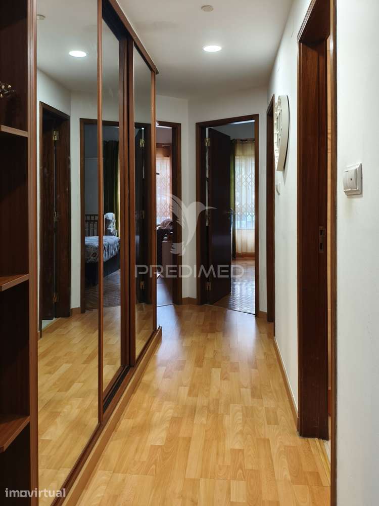 Apartamento T2 com box - Póvoa de Santa Iria - Grande imagem: 3/31