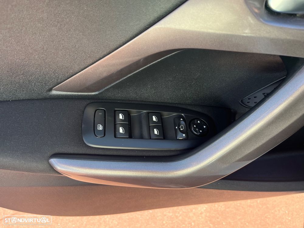Peugeot 2008 1.2 VTi Access - 15