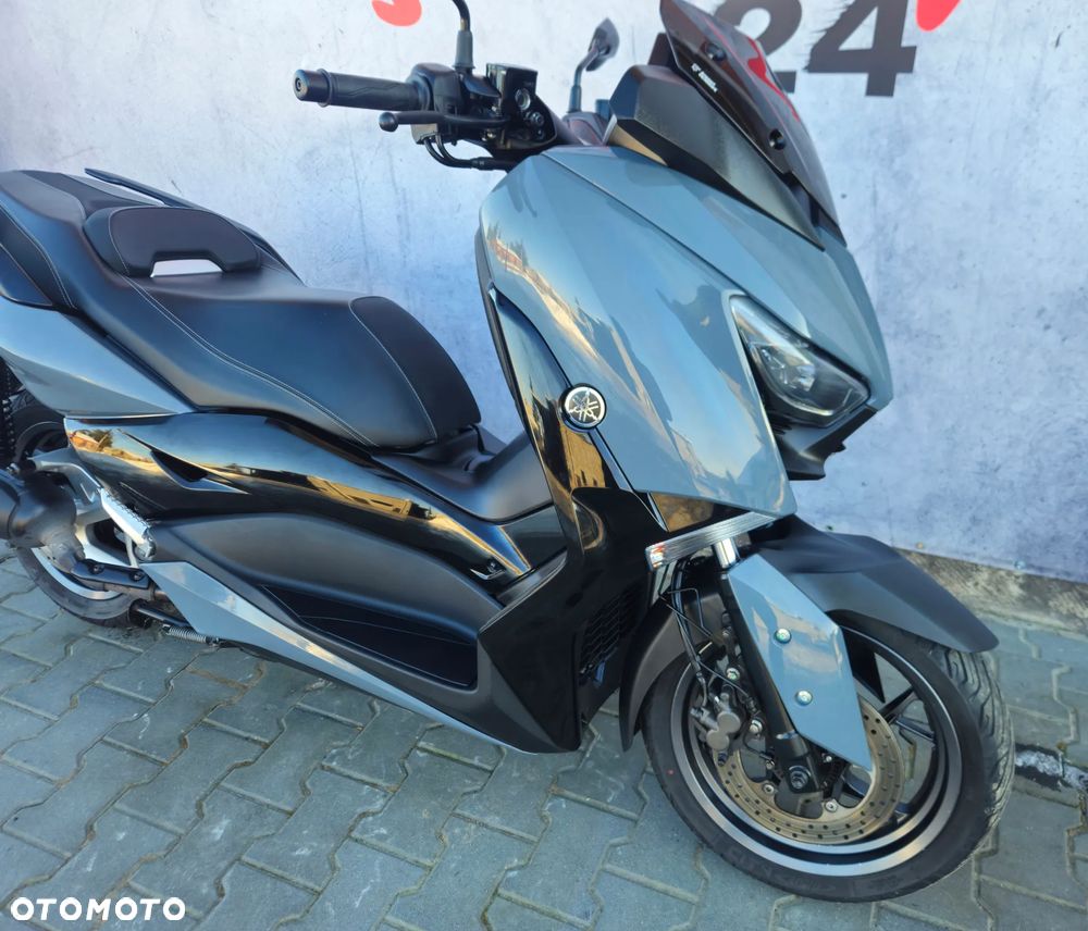 Yamaha X-max - 8
