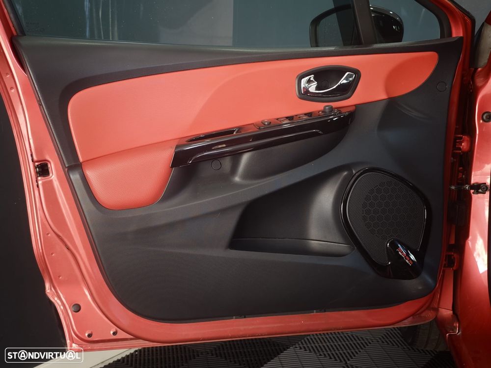 Renault Clio Sport Tourer dCi 90 Limited - 19