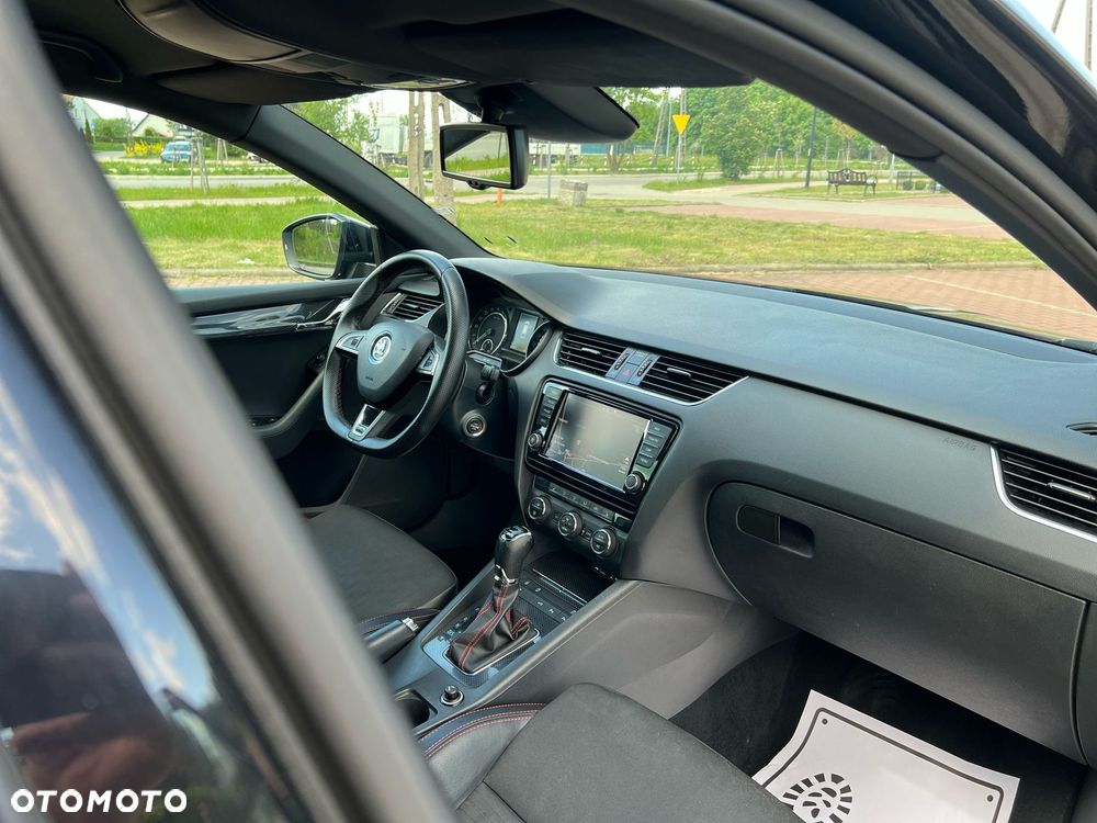 Skoda Octavia 2.0 TDI RS Challenge DSG - 19