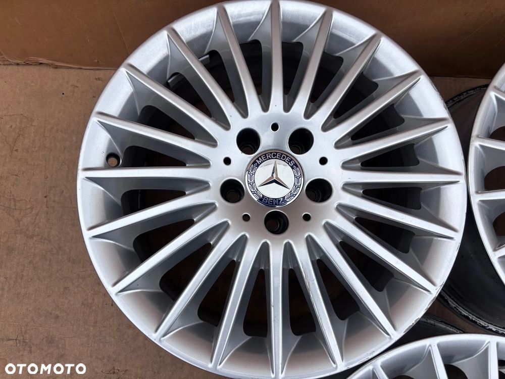 Mercedes E Klasa W212 Felga Aluminiowa 8J 17" ET48 5x112 8 17 A2124015402 - 4