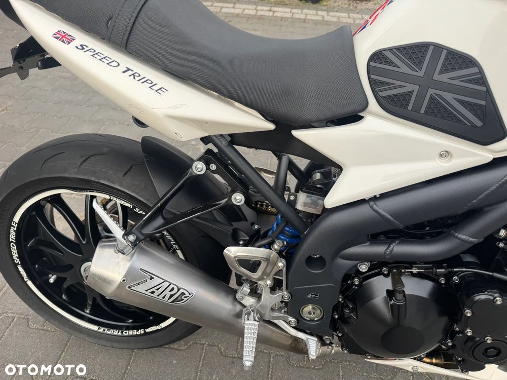 Triumph Speed Triple - 34