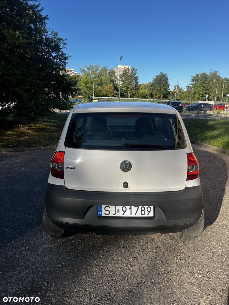 Volkswagen Fox - 4